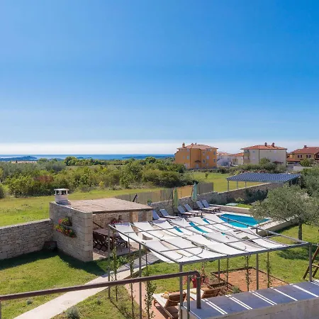 Holiday home Debora By Interhome *
